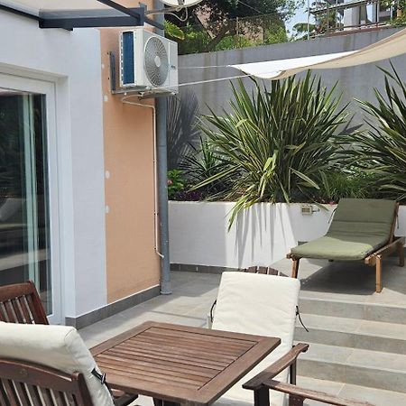 Apartment Maya Near The Beach Premantura Exterior photo